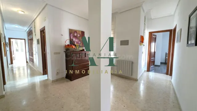 Exclusivo Chalet Reformado en Caceres - R-66 por 594.900€ — 24