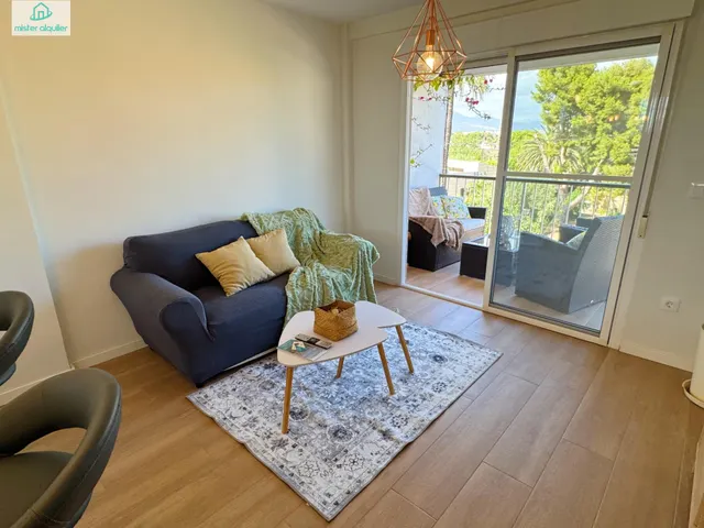APARTAMENTO DE LUJO RECIÉN REFORMADO EN EL CAMPELLO ENTRE SAN JUAN PUEBLO Y PLAYA — 41