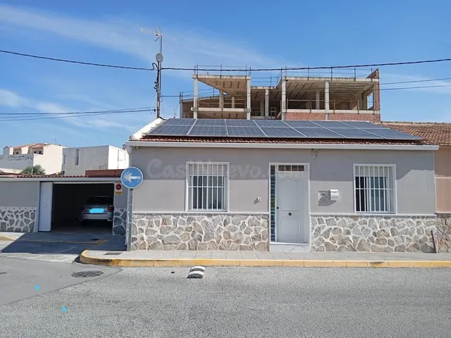 Pareado 4 habitaciones 330m² en venta - Costa blanca sur