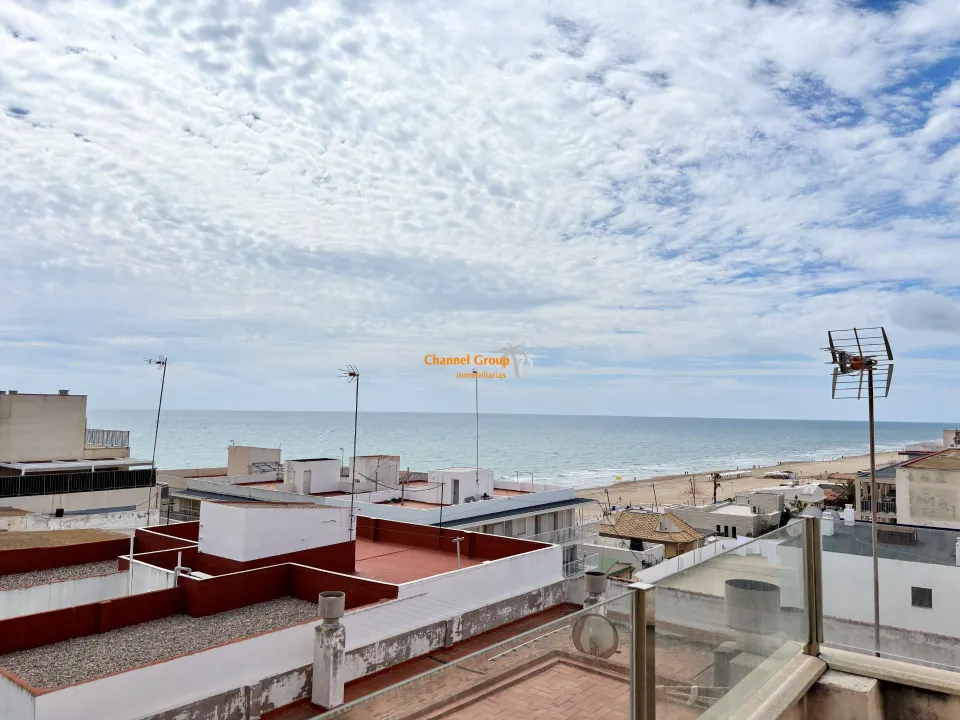 Planta baja en la playa del centro en Guardamar del Segura