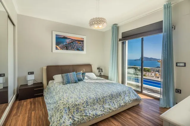 Adosado 5 habitaciones 232m² en venta - Casco Antiguo — 24