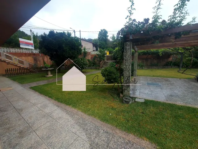 ALQUILER PLANTA BAJA CASA CON JARDÍN — 24