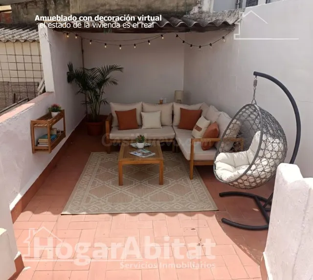 ACOGEDORA CASA CON 4 DORMITORIOS Y VISTAS AL CASTILLO