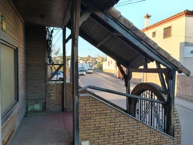 Amplia Nave Industrial en Algeciras - Oportunidad Única - foto 2