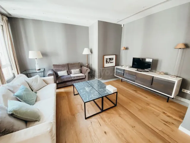 Piso 2 habitaciones 110m² en alquiler - Sant Francesc