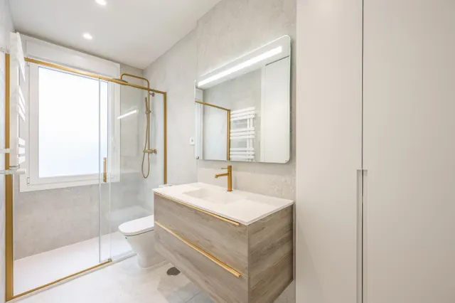 Exclusiva vivienda de lujo en planta alta con orientación sur junto al retiro — 15