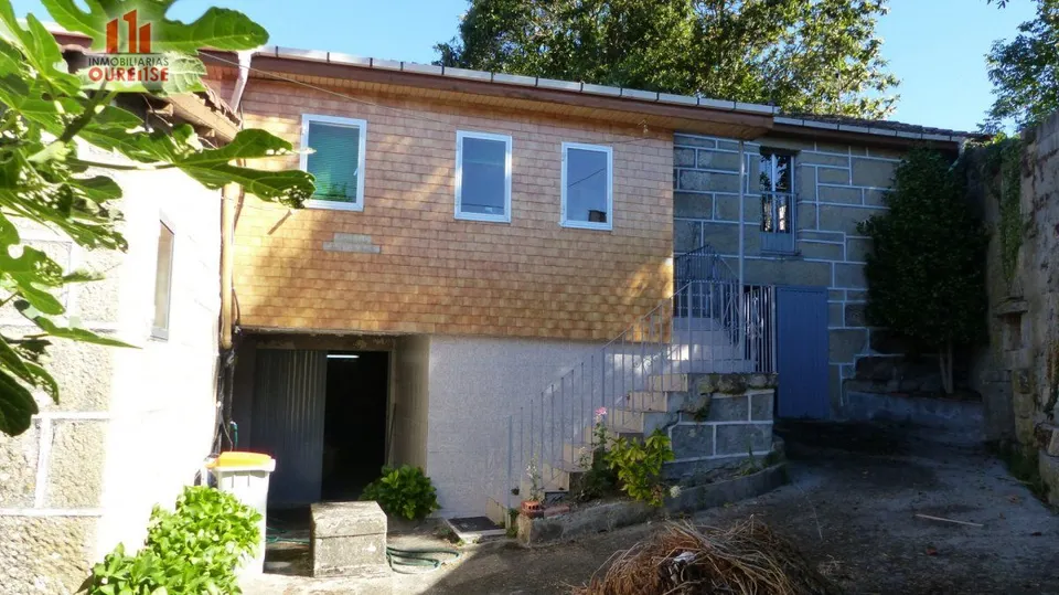 CASA SEÑORIAL PARA REFORMAR EN LOS ALREDEDORES DE ALLARIZ.