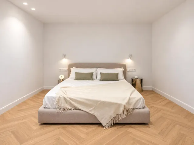 VIVIENDA DE LUJO CON DISEÑO EXCLUSIVO Y BALCONES EN LISTA — 21