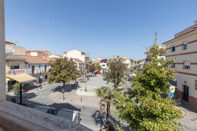 Piso con terraza de 31 m2 y cochera en el centro de hijar — 23