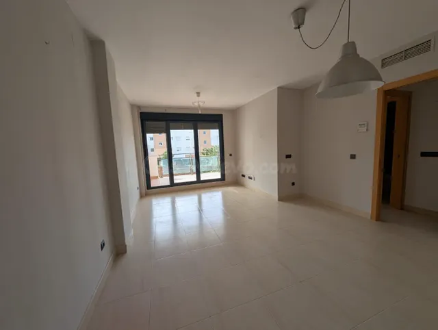 Se vende piso en residencial PUERTA ALCAZABA I con garaje y  - foto 4