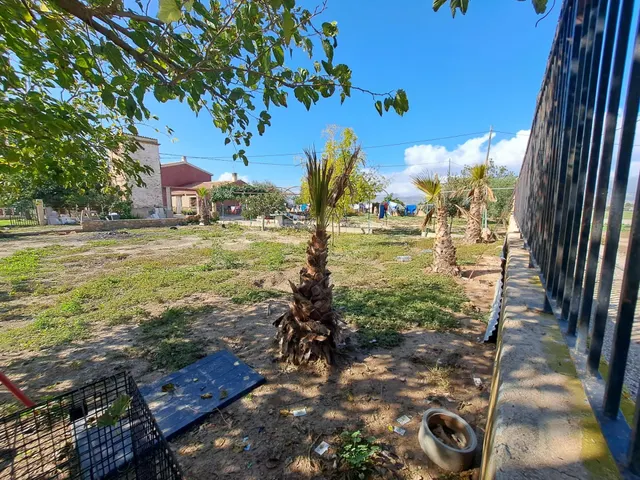 FINCA RURAL CON 4 VIVIENDAS Y NAVE — 41