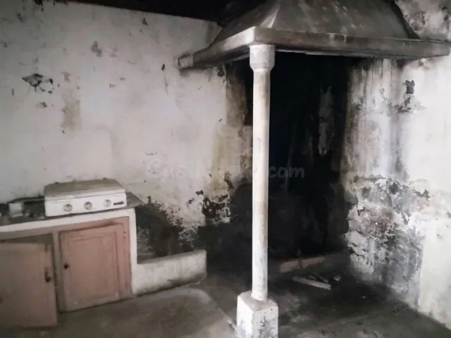 Casa para restaurar en la zona de Noicela - foto 4