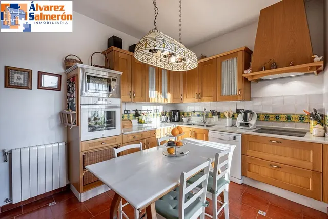 CASA SINGULAR EN ALBAICÍN JUNTO A PUERTA DE ELVIRA — 18