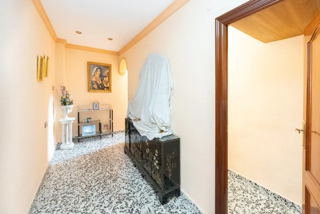 Local + vivienda en Avda. Cadiz — 11