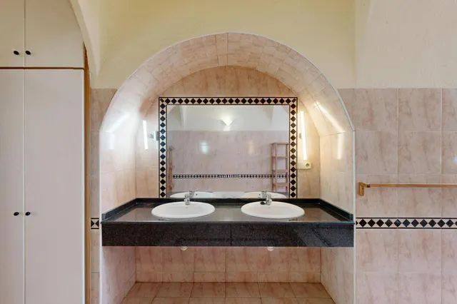 Piso 4 habitaciones 153m² en alquiler - San Miguel — 35