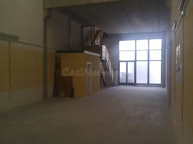 SE VENDE NAVE EN RENTABILIDAD EN ARGANDA DEL REY - foto 5