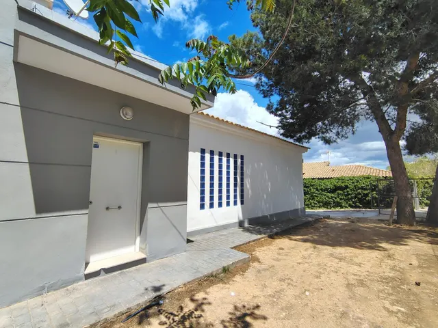 CHALET CON PARCELA Y VISTAS EN CUMBRES DE CALICANTO – ALQUILER TEMPORAL — 20