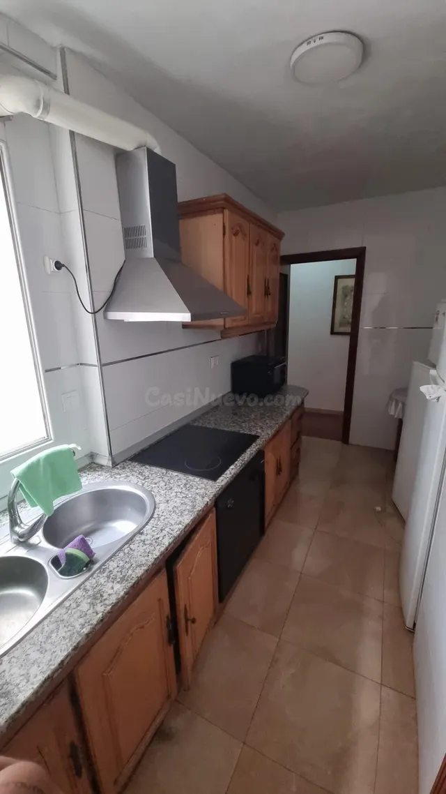 Piso de 4 habitaciones en alquiler – de septiembre a junio - foto 5