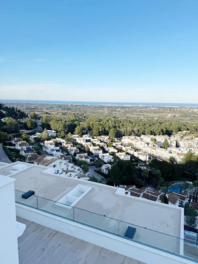 EXCLUSIVO PENTHOUSE EN LA SELLA JUNTO AL PRESTIGIOSO CAMPO DE GOLF !! — 33