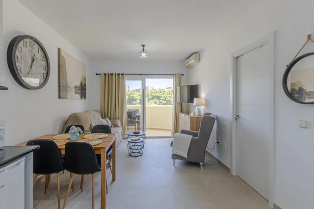 1 DORMITORIO EN BENAL BEACH !! — 14