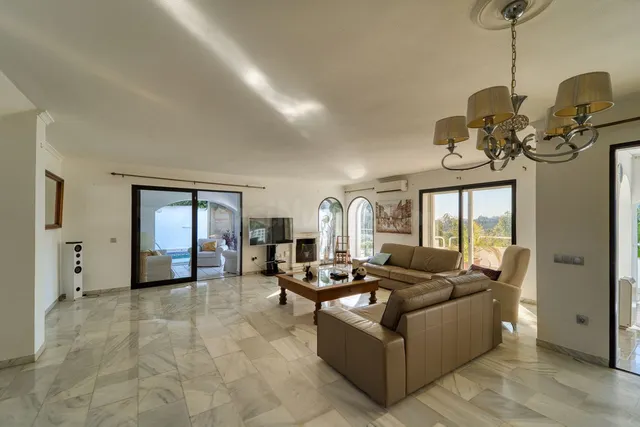 Chalet 4 habitaciones 448m² en venta - Marbella - foto 3