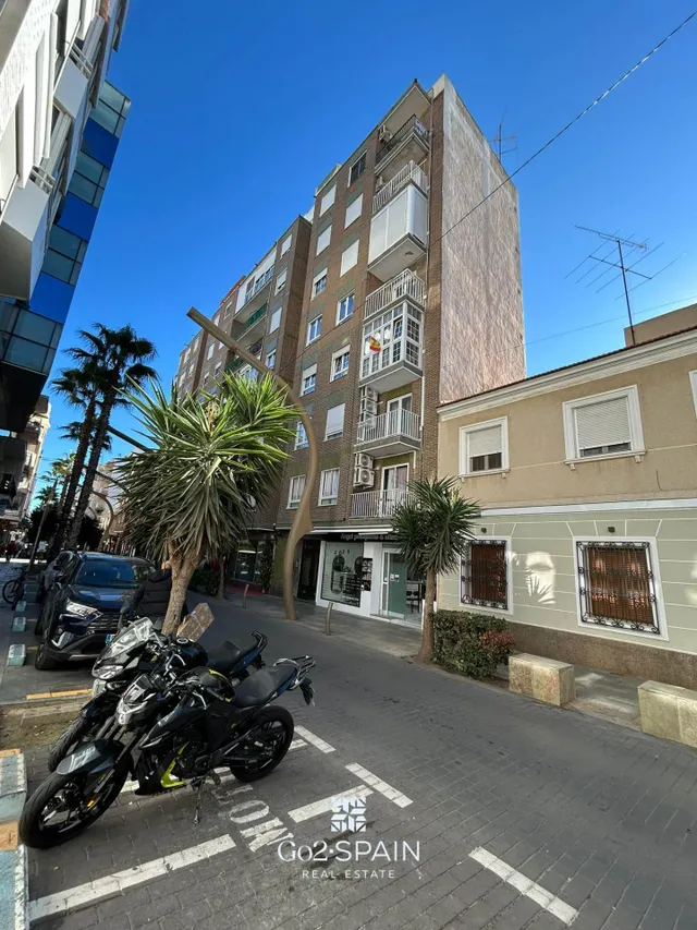 Flat / apartment for sale in Calle Caballero de Rodas — 25
