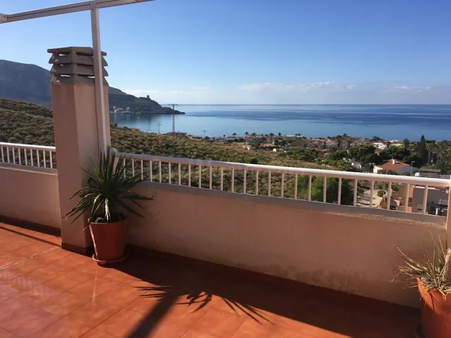 VENTA PISO EN LA AZOHIA - foto 2