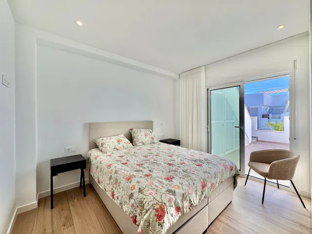 Ático 3 habitaciones 110m² en venta - Zona Pueblo — 11