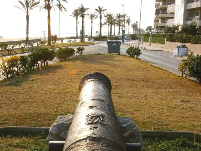Parcela de 162 m2 en pueblo de Cunit - Tarragona — 9