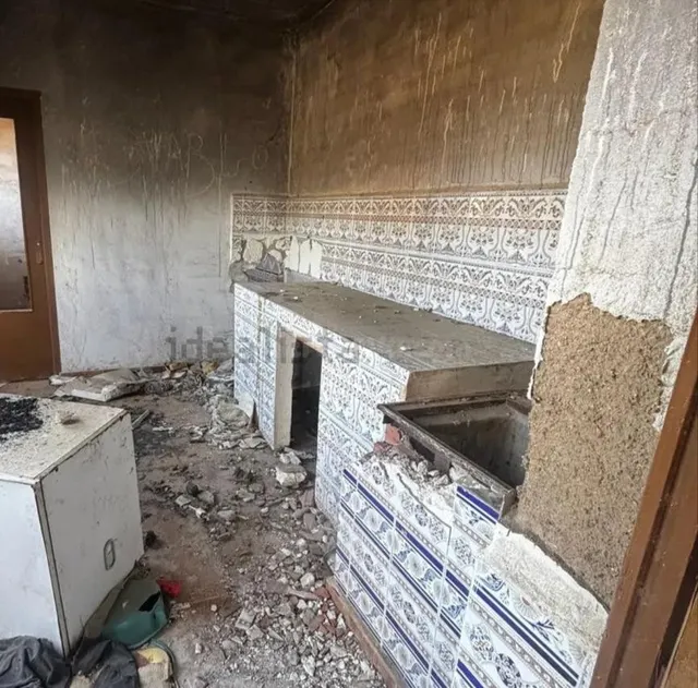CASA RURAL CON TERRENO — 3