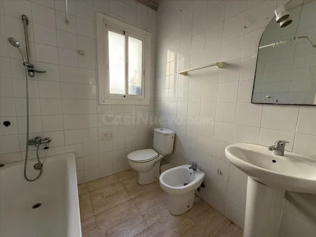 PISO 96 M2, PLANTA 2 SIN ASCENSOR, CARRER SANTS CELI I RUSTI - foto 2