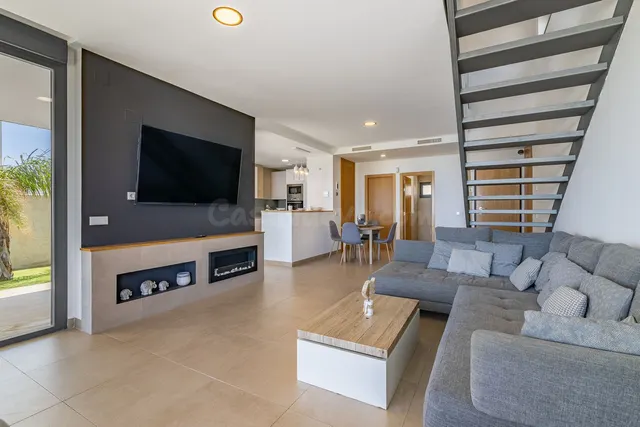 Chalet 4 habitaciones 212m² en venta - Costa del Sol — 4
