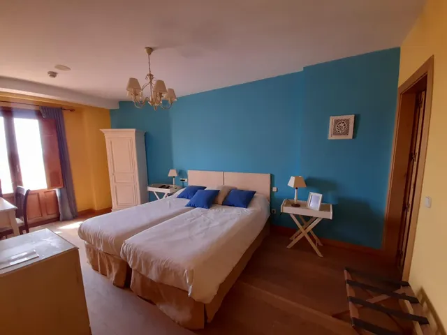 PRECIOSO EDIFICIO  A LA VENTA EN SIMANCAS (VALLADOLID) — 26