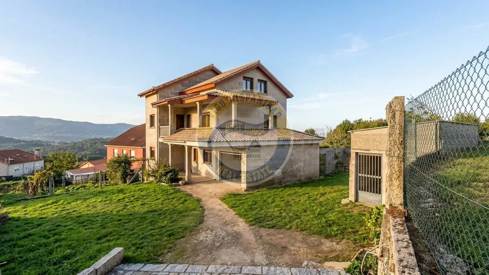 CASA EN MOS