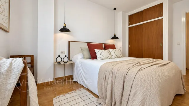 Piso muy céntrico con 4 habitaciones — 27