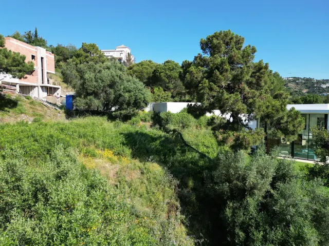 Terreno urbano de 2800 m2 en Benahavís, vistas espectaculares — 11