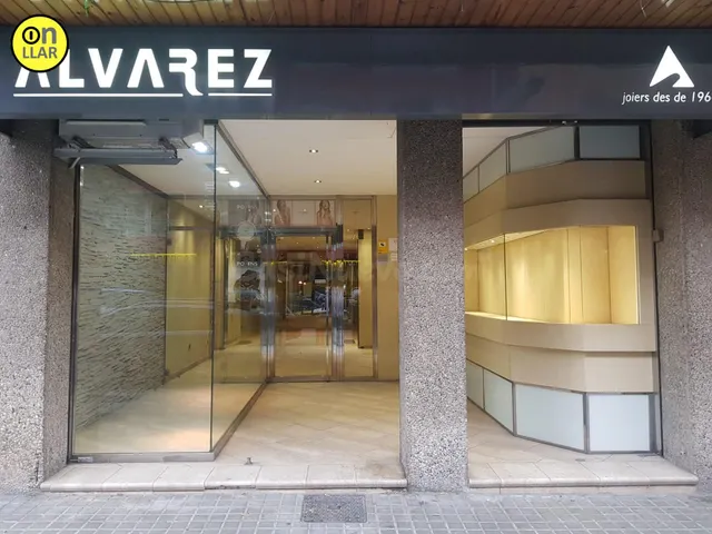 Local comercial en alquiler en Passeig de la Muntanya (Grano
