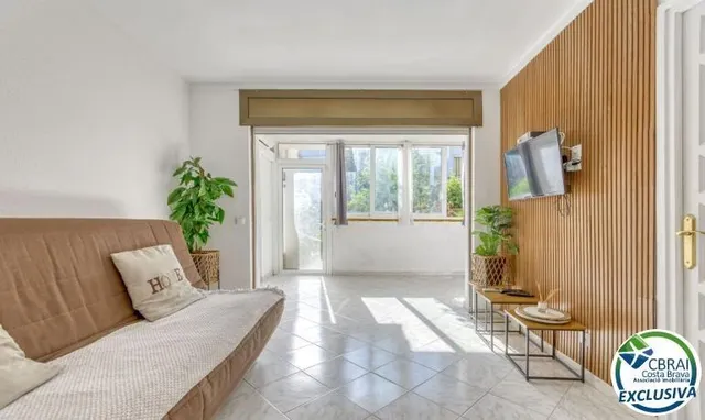 Apartamento 1 habitación 42m² en venta - Puig Rom — 12