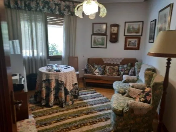Magnifico chalet cercano al casco urbano — 42