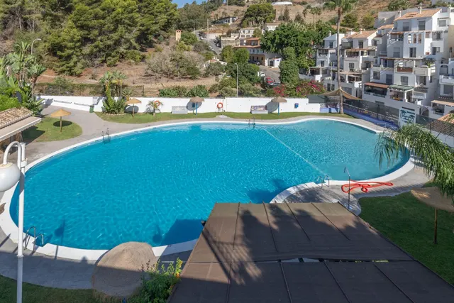 MAGNÍFICA  CASA EN URBANIZACION PRIVADA VELILLA PARK DE ALMUÑECAR !!! — 12
