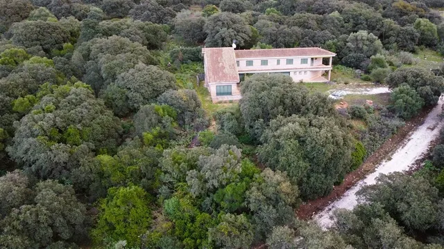 Casa-Chalet en Venta en Benalauria Málaga — 12