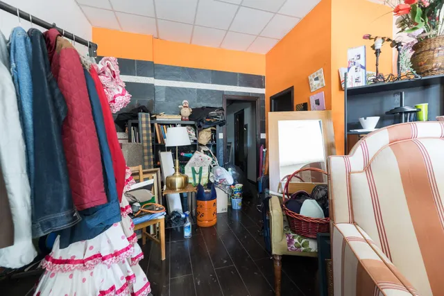 Local en venta — 16
