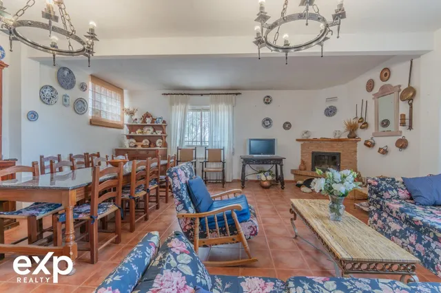 CHALET EN NUEVA SIERRA — 26