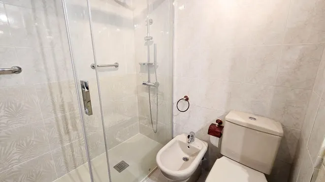 ¡en venta! piso con terraza acristalada, plaza de garaje y trastero en Boadilla del Monte — 20