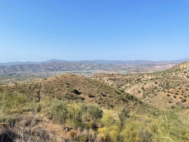 Exclusivo chalet con 9000m2 de parcela — 11