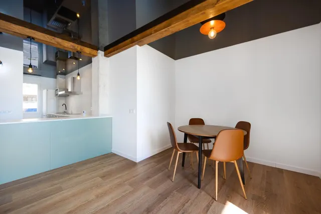 apartamento reformado con vista al mar — 12