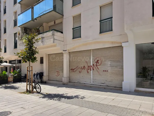 LOCAL COMERCIAL DE 60 M2 EN UNA DE LAS ZONAS MÁS TRANSITADAS - foto 2