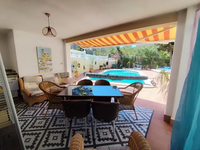 Impresionante chalet independiente con piscina privada clima - foto 4