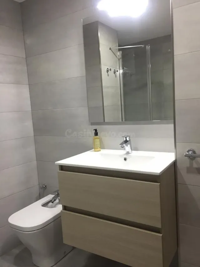 Piso 35m² en alquiler - Almuñecar Centro - foto 2