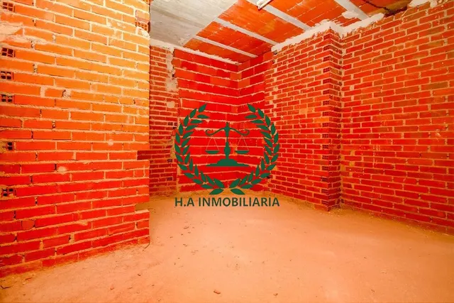 SE VENDE LOCAL EN TORRELAGUNA. PVP.151.000 — 7